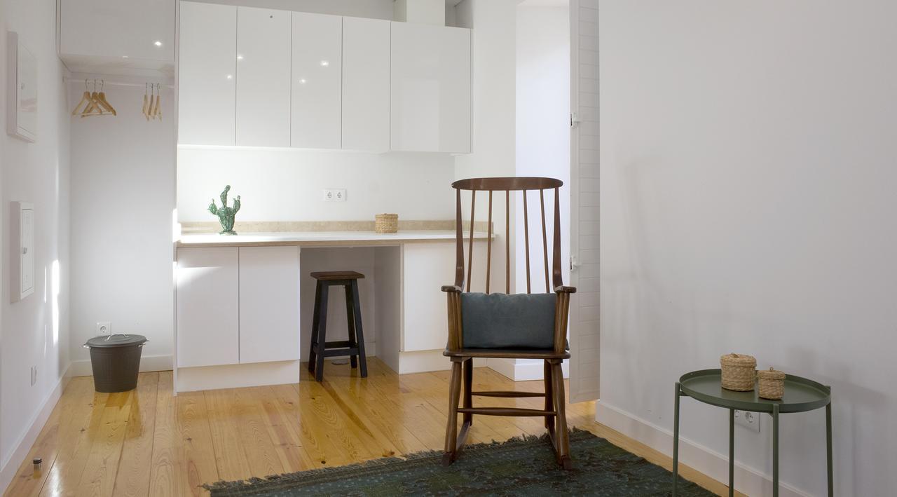 Cacilhas Guest Apartments Almada Bagian luar foto